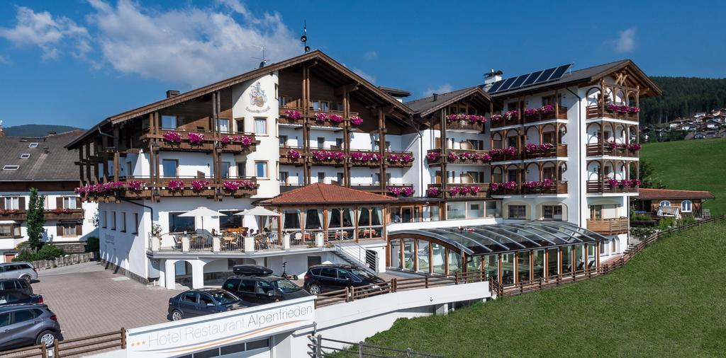 מרנזה Hotel Alpenfrieden מראה חיצוני תמונה