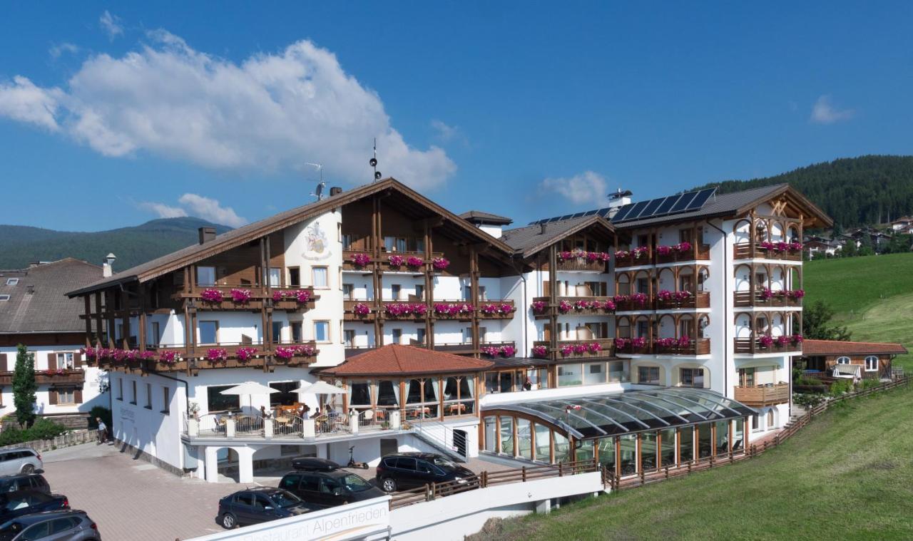 מרנזה Hotel Alpenfrieden מראה חיצוני תמונה